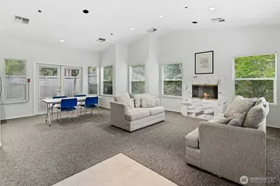 19410 Bothell Way NE #D103, Bothell, WA 98011 - Photo 30