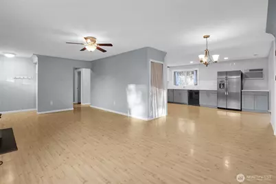 807 S Hawthorne Drive, Moses Lake, WA 98837 - Photo 16