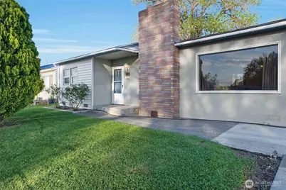807 S Hawthorne Drive, Moses Lake, WA 98837 - Photo 8