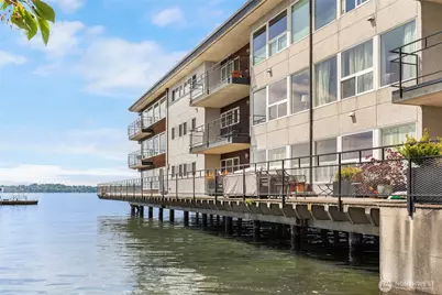 6201 Lake Washington Boulevard NE #208, Kirkland, WA 98033 - Photo 20