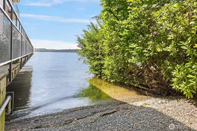 6201 Lake Washington Boulevard NE #208, Kirkland, WA 98033 - Photo 22