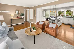 2660 36th Ave W, Seattle, WA 98199 - Photo 4