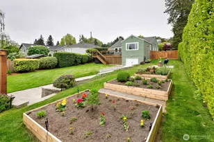 2660 36th Ave W, Seattle, WA 98199 - Photo 28
