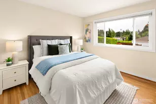 2660 36th Ave W, Seattle, WA 98199 - Photo 12
