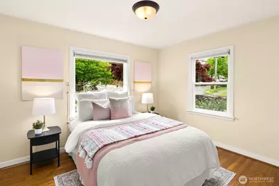 2660 36th Avenue W, Seattle, WA 98199 - Photo 14