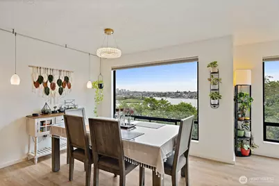 610 Wheeler Street #301, Seattle, WA 98109 - Photo 12