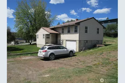 148 N Portland Street, Republic, WA 99166 - Photo 1