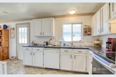 317 N Maple Street, Aberdeen, WA 98520 - Photo 16