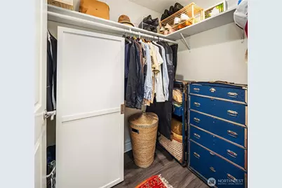 311 E Republican Street #201, Seattle, WA 98102 - Photo 14