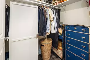 311 E Republican St, Seattle, WA 98102 - Photo 14