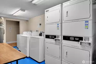 7217 NE 175th St, Kenmore, WA 98028 - Photo 16