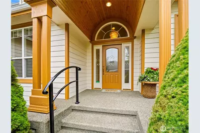 8202 204th Avenue Ct E, Bonney Lake, WA 98391 - Photo 6