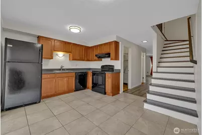 20620 76th Ave W #C, Edmonds, WA 98026 - Photo 4