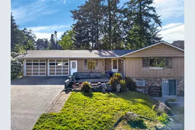 2684 Olympic Drive, Oak Harbor, WA 98277 - Photo 2