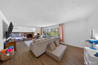 2684 Olympic Drive, Oak Harbor, WA 98277 - Photo 12
