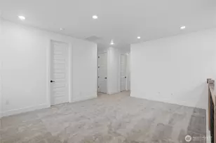 32125 Pacific Ave SE, Black Diamond, WA 98010 - Photo 12