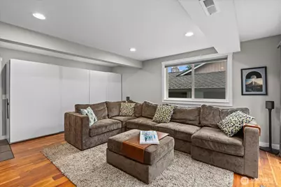 17013 NE 18th Street, Bellevue, WA 98008 - Photo 18