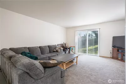 10910 10912 Fruitland Avenue E, Puyallup, WA 98373 - Photo 6
