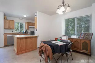 10910 10912 Fruitland Ave E, Puyallup, WA 98373 - Photo 8