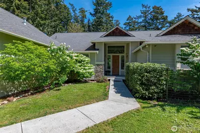 2434 Moss Lane, Oak Harbor, WA 98277 - Photo 2