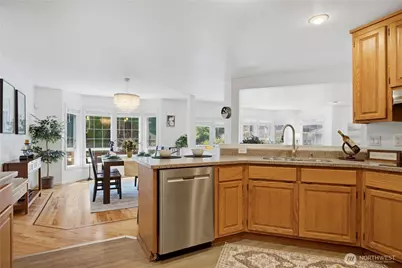 2000 Village Green Drive #26, Mill Creek, WA 98012 - Photo 14