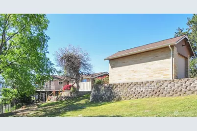 553 Summit Boulevard, Manson, WA 98831 - Photo 16