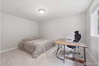 24121 NE 1st Place, Sammamish, WA 98074 - Photo 22
