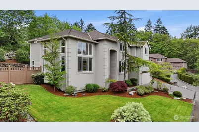 24121 NE 1st Place, Sammamish, WA 98074 - Photo 2