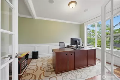 24121 NE 1st Place, Sammamish, WA 98074 - Photo 6