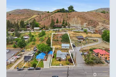 233 E Gibson, Chelan, WA 98816 - Photo 6