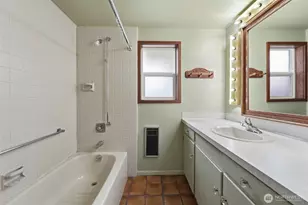 233 E Gibson, Chelan, WA 98816 - Photo 30