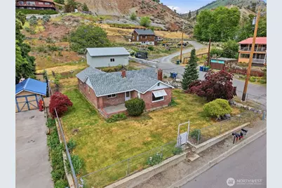 233 E Gibson, Chelan, WA 98816 - Photo 1