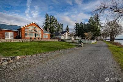 2176 Montfort Avenue, Blaine, WA 98230 - Photo 32