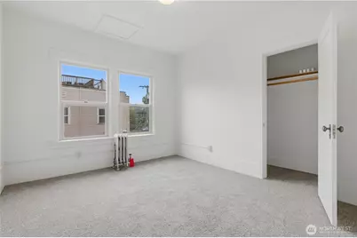 317 18th Avenue E, Seattle, WA 98112 - Photo 16