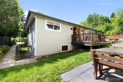 4500 S Alaska Street, Seattle, WA 98118 - Photo 30