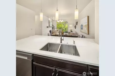 15700 116th Avenue NE #404, Bothell, WA 98011 - Photo 6