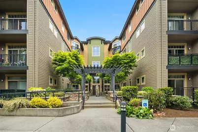 15700 116th Avenue NE #404, Bothell, WA 98011 - Photo 1