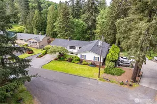 303 E Cedar Ln, Longview, WA 98632 - Photo 2