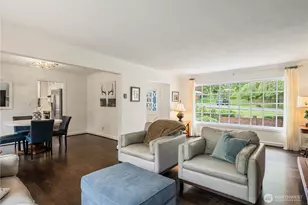 303 E Cedar Ln, Longview, WA 98632 - Photo 8