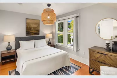 1507 Madrona Drive, Seattle, WA 98122 - Photo 16