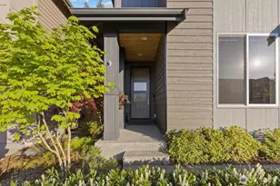 13409 Edmunds Pkwy E, Bonney Lake, WA 98391 - Photo 2