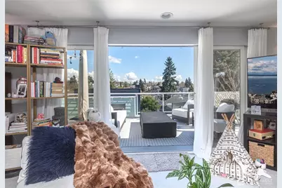 4258 Whitman Avenue N, Seattle, WA 98103 - Photo 2