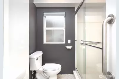 4258 Whitman Avenue N, Seattle, WA 98103 - Photo 28