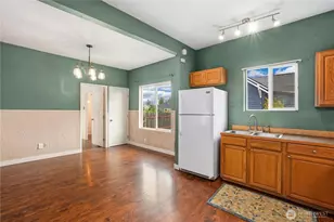 1241 S State St, Tacoma, WA 98405 - Photo 10