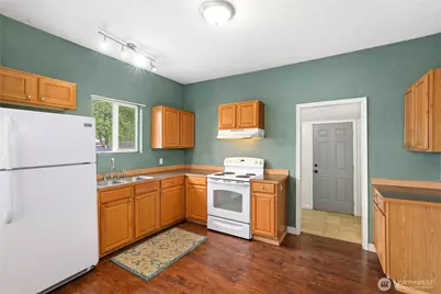 1241 S State Street, Tacoma, WA 98405 - Photo 12