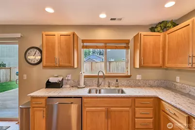 16637 SE 261st Street, Covington, WA 98042 - Photo 14