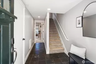 4429 41st Ave SW, Seattle, WA 98116 - Photo 2