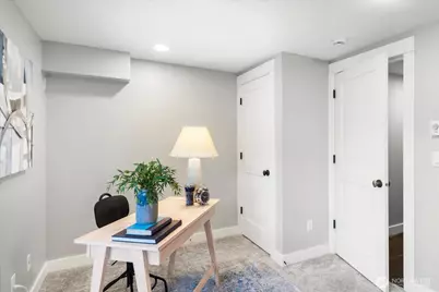 4429 41st Avenue SW #B, Seattle, WA 98116 - Photo 4