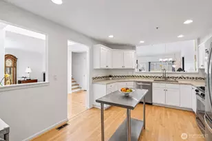 1003 71st St SE, Auburn, WA 98092 - Photo 10