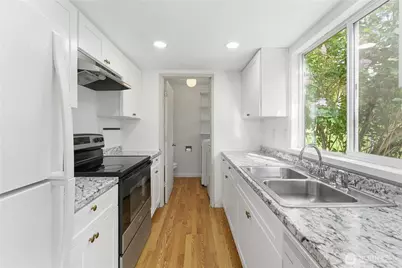 302 Bedrock Drive #A & B, Everett, WA 98203 - Photo 4